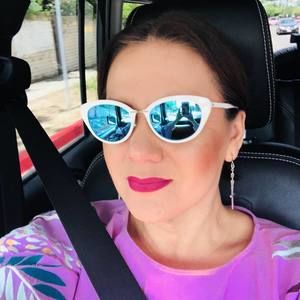 Meet your Posher, Mayra